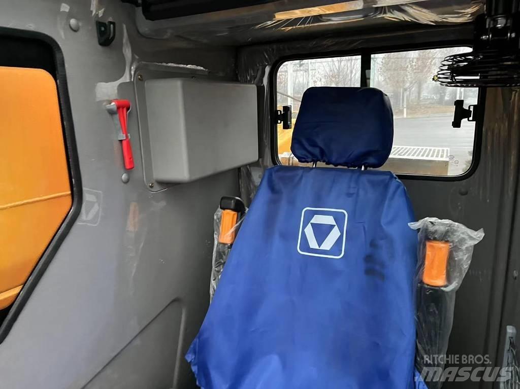 XCMG XCT 25 Автокраны