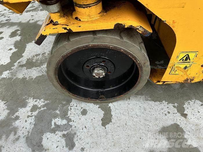 JCB S4046E Ножничные подъемники