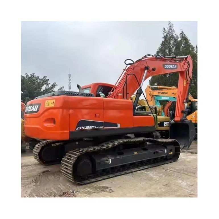Doosan DX 225 LC-9C Гусеничные экскаваторы