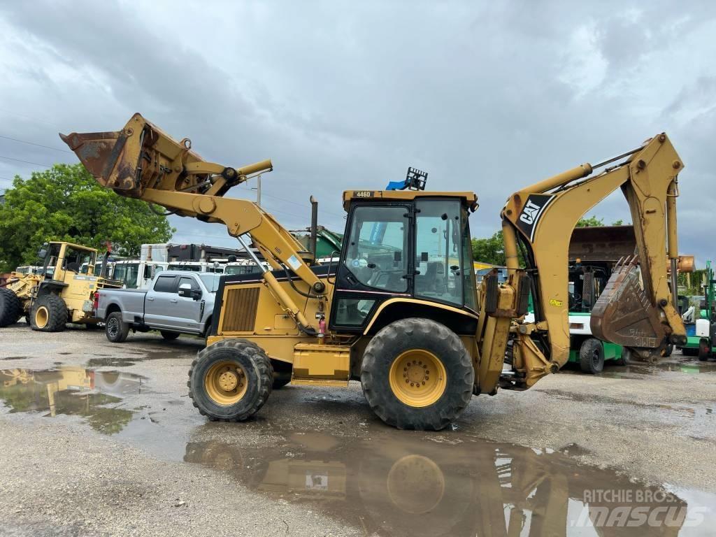 CAT 446 D Экскаваторы-погрузчики