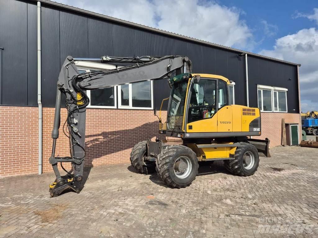 Volvo EW160C Колёсные экскаваторы