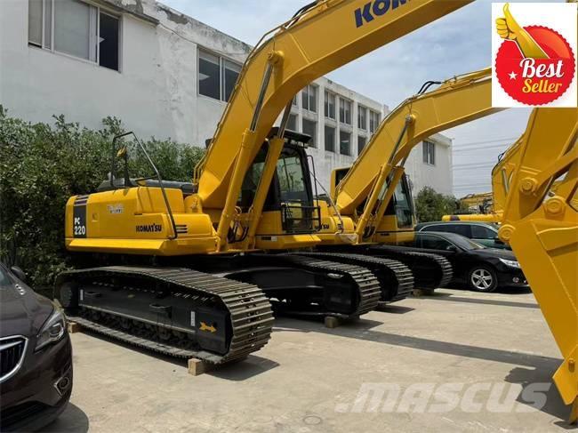 Komatsu PC 220 Гусеничные экскаваторы