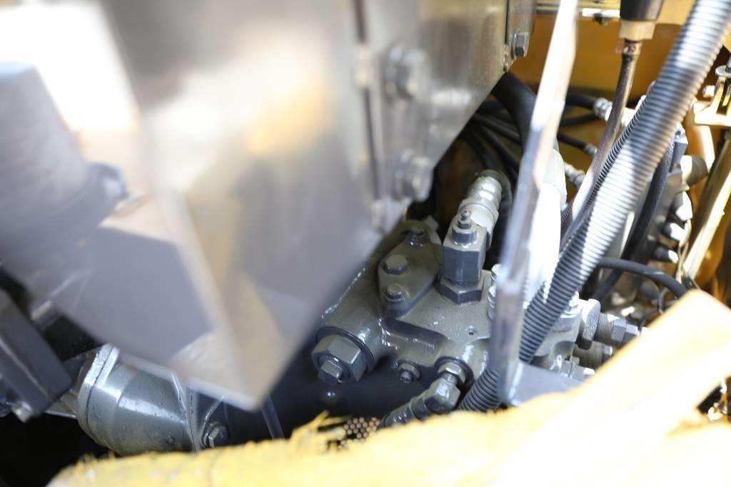 Komatsu PC 60-7 Мини-экскаваторы