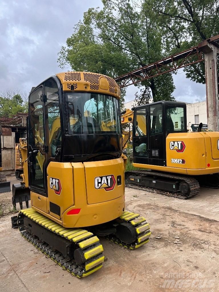 CAT 302 Мини-экскаваторы