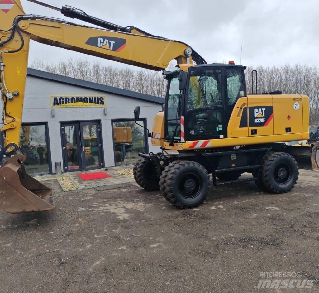 CAT M320 F Колёсные экскаваторы
