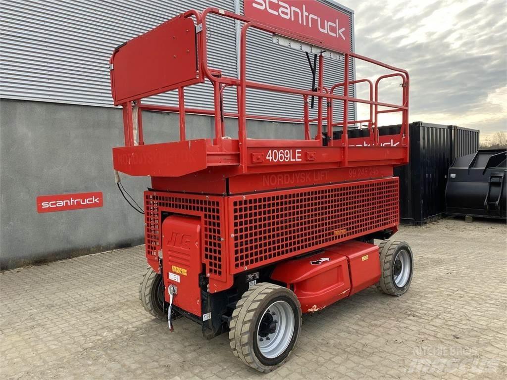 JLG 4069ERT Ножничные подъемники