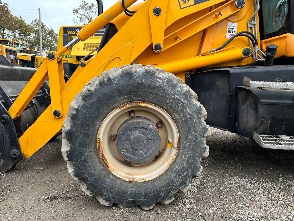 JCB 3 CX Экскаваторы-погрузчики