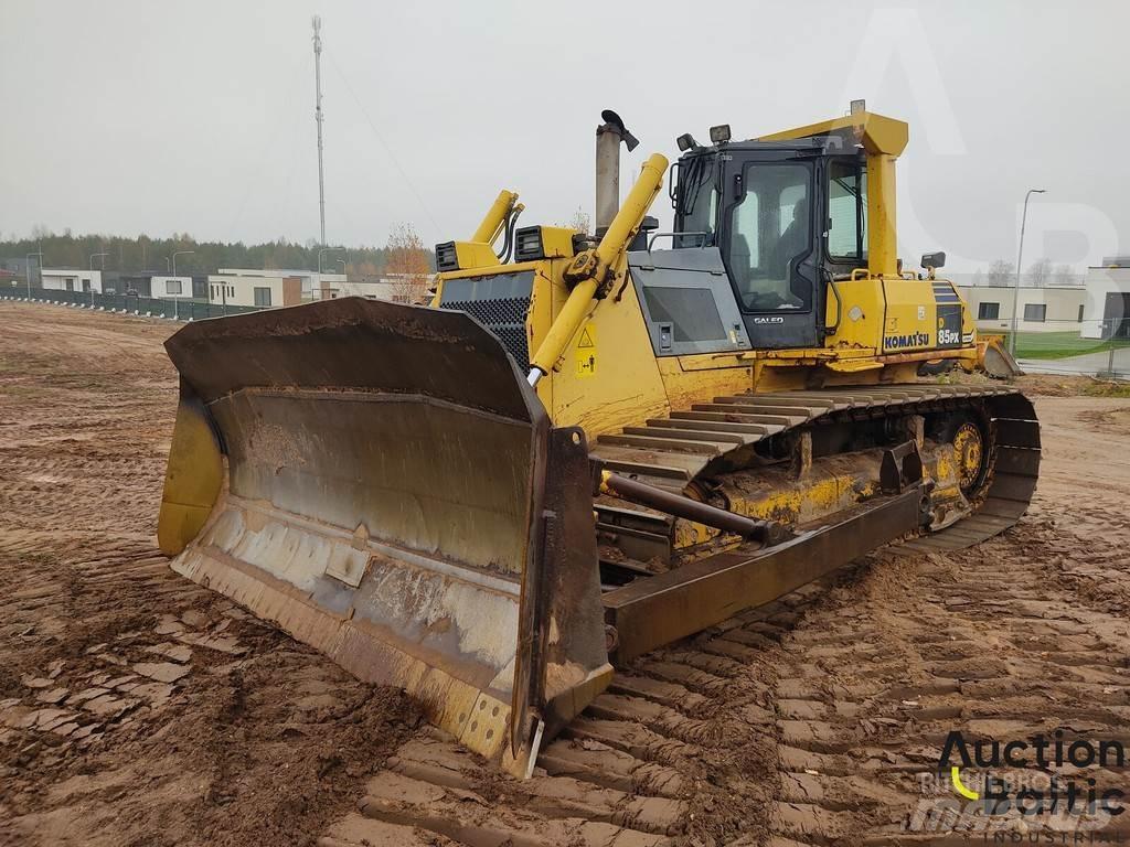 Komatsu D85PX-15 Гусеничные бульдозеры