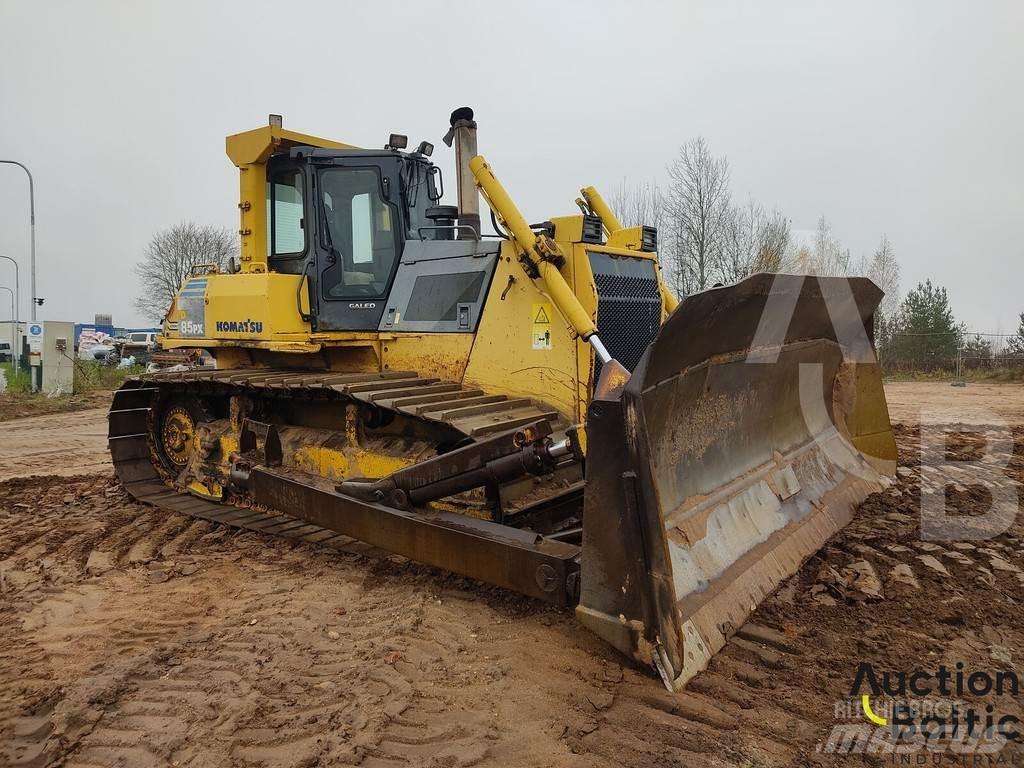 Komatsu D85PX-15 Гусеничные бульдозеры