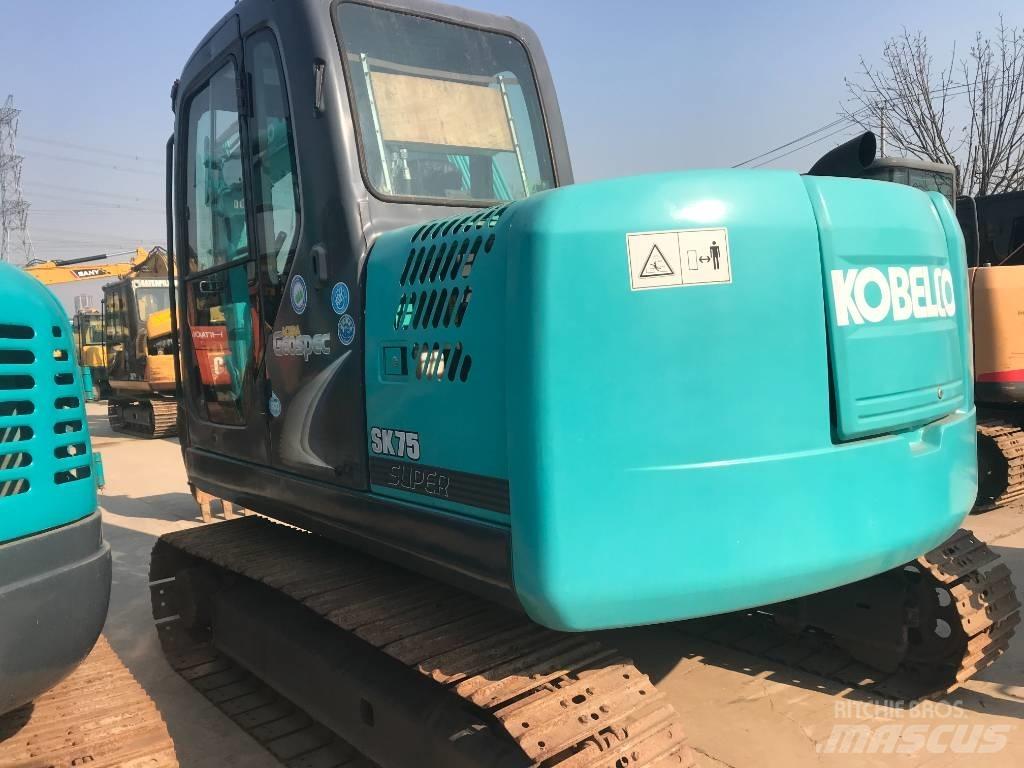 Kobelco SK 75 CSR Гусеничные экскаваторы