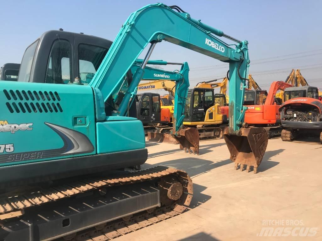 Kobelco SK 75 CSR Гусеничные экскаваторы