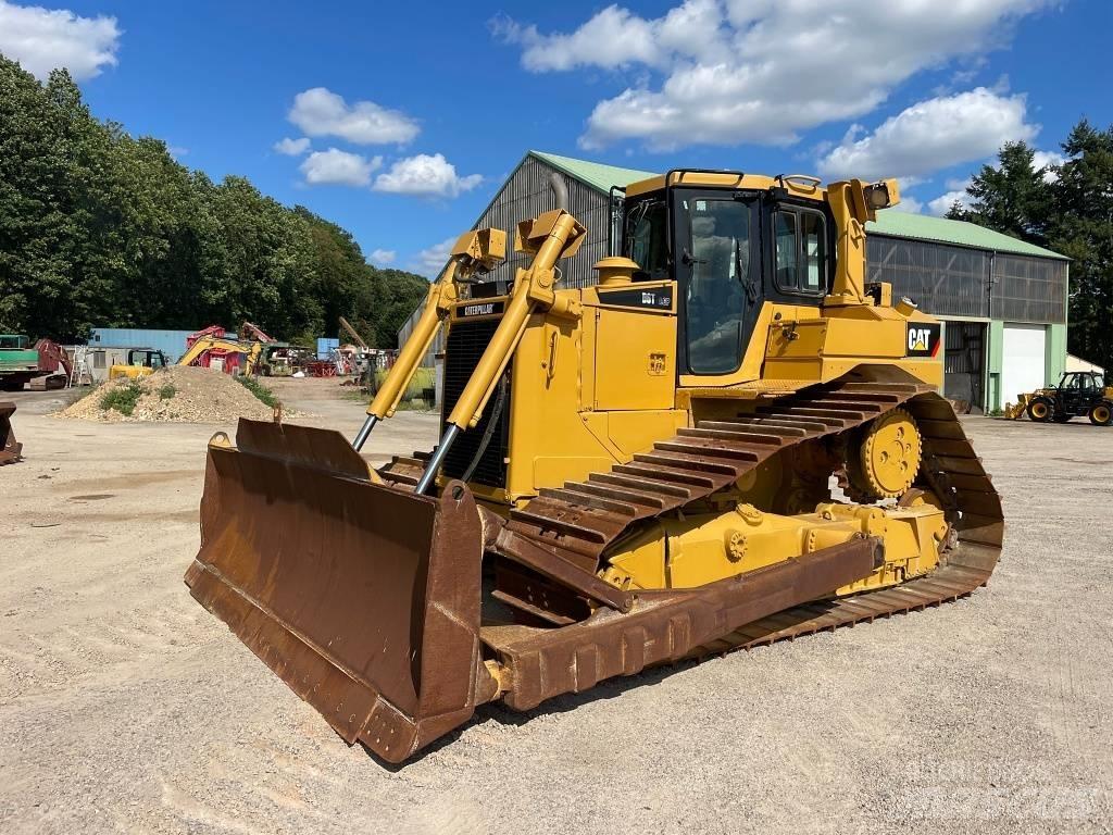CAT D 6 T LGP Гусеничные бульдозеры