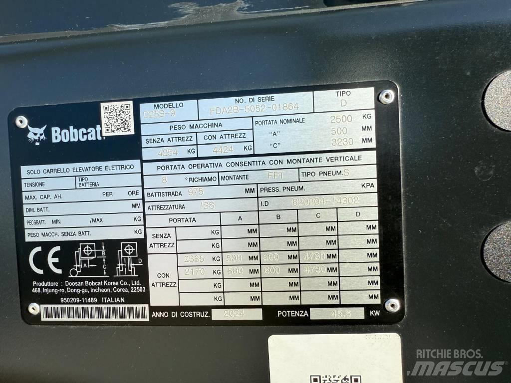 Bobcat D 25 S-9 Дизельные погрузчики