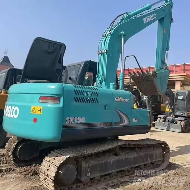 Kobelco SK 130 Гусеничные экскаваторы