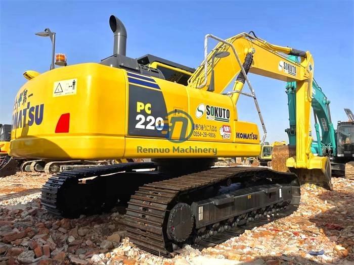 Komatsu PC 220-8 Гусеничные экскаваторы