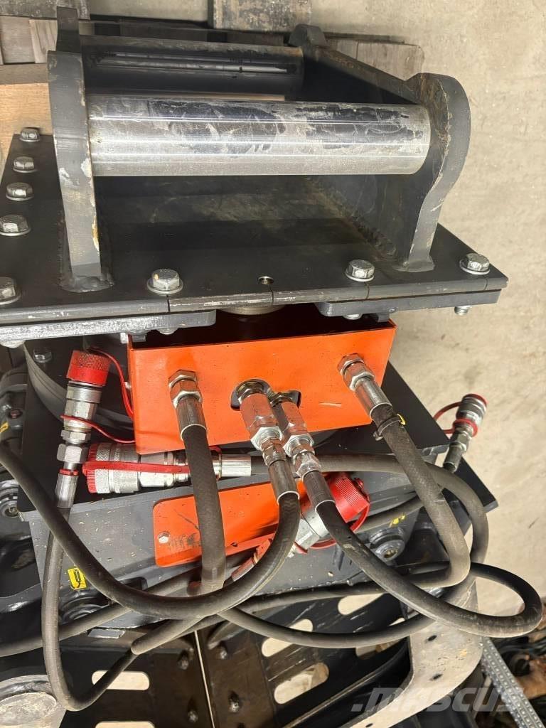 Cangini Benne 450 PF Грейферы