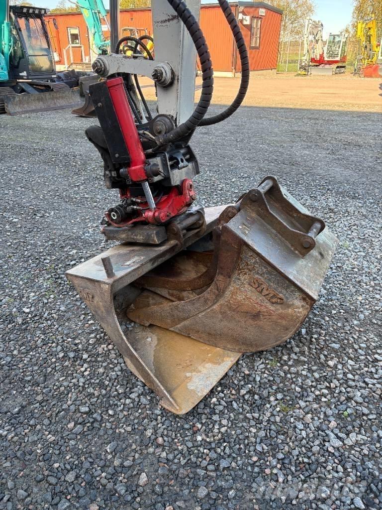 Takeuchi TB153FR Мини-экскаваторы