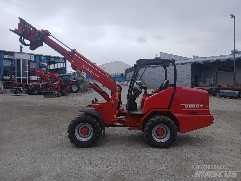 Schäffer 5680 T Сельскохозяйственные телескопические погрузчики