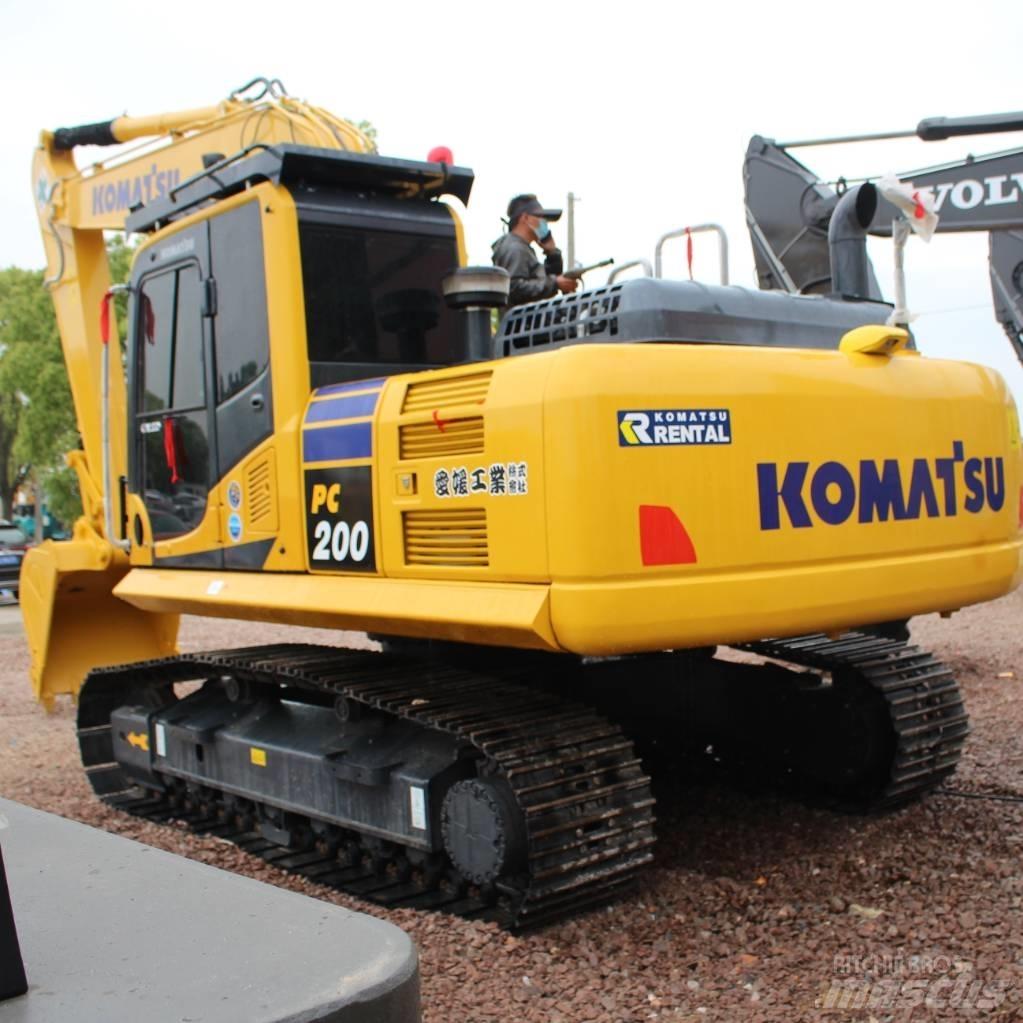 Komatsu PC 200-8 Гусеничные экскаваторы