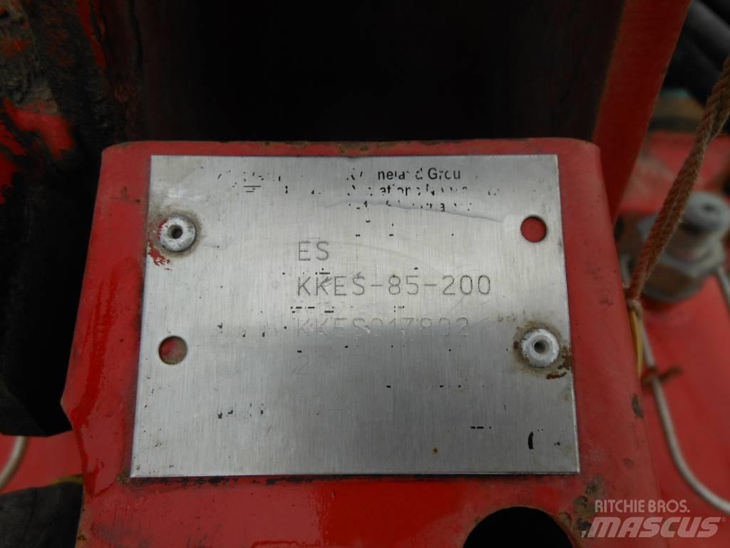 Kverneland ES85 Оборотные плуги