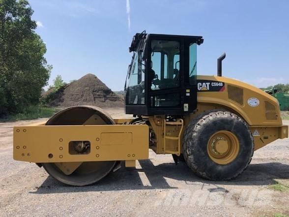 CAT CS 64 B Грунтовые катки