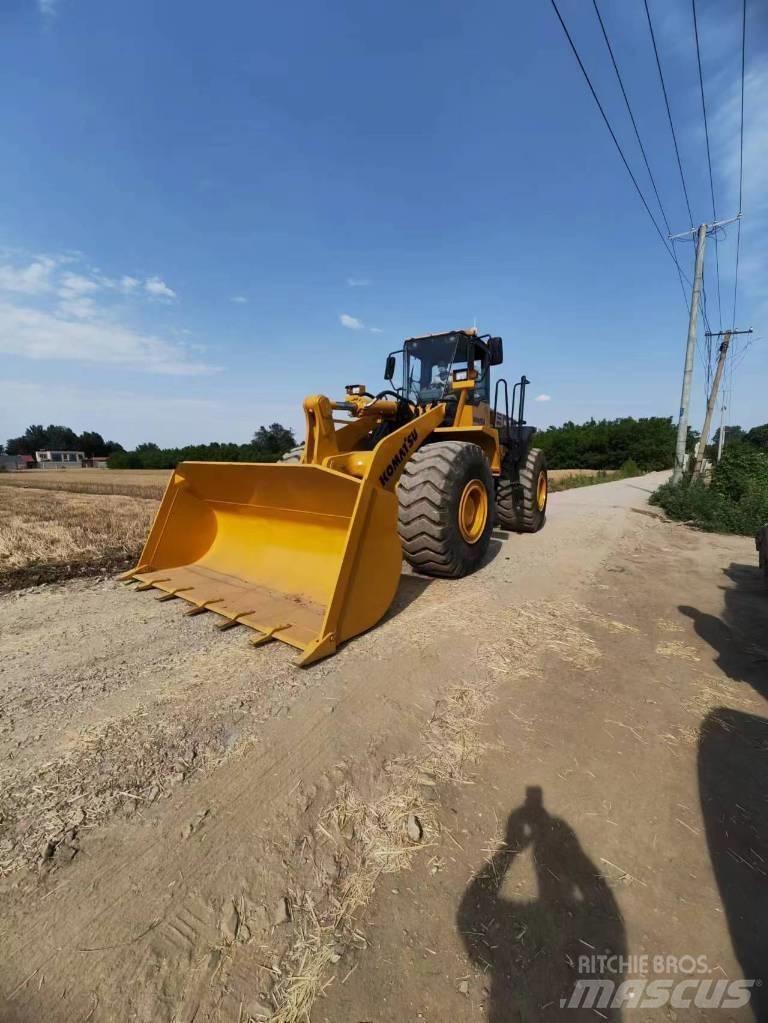 Komatsu WA 470-3 Фронтальные погрузчики