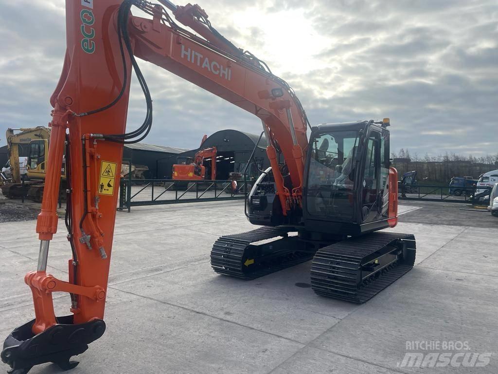 Hitachi ZX 135 US-6 Гусеничные экскаваторы