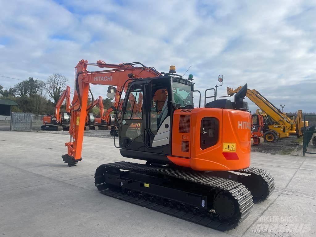 Hitachi ZX 135 US-6 Гусеничные экскаваторы