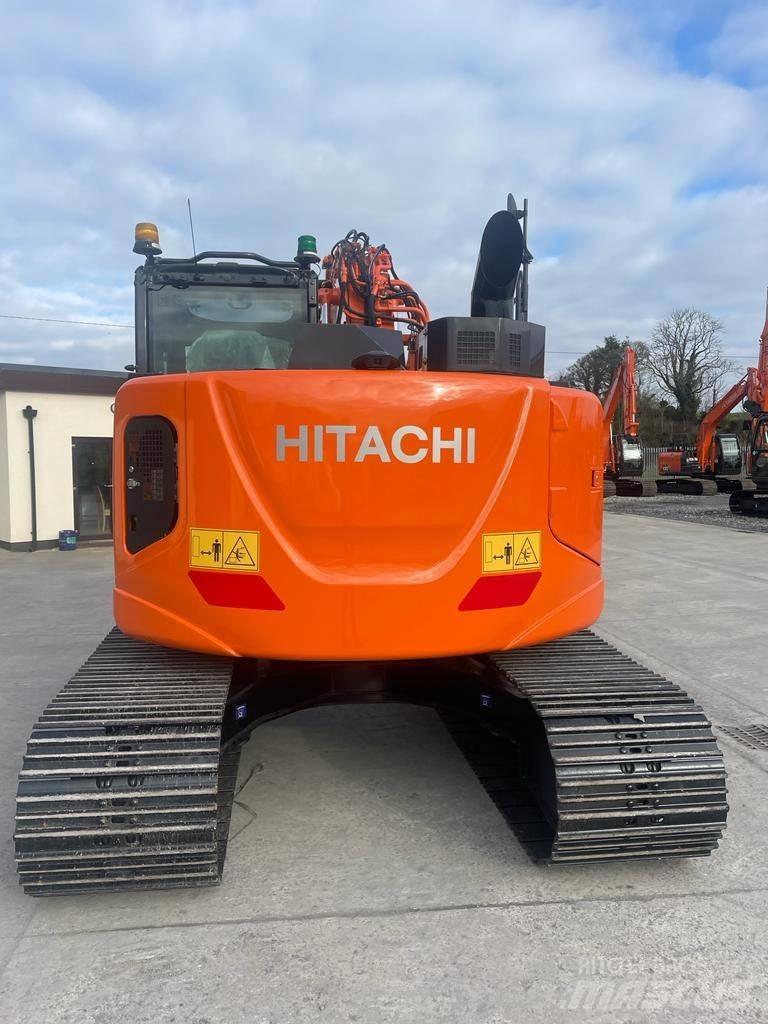 Hitachi ZX 135 US-6 Гусеничные экскаваторы