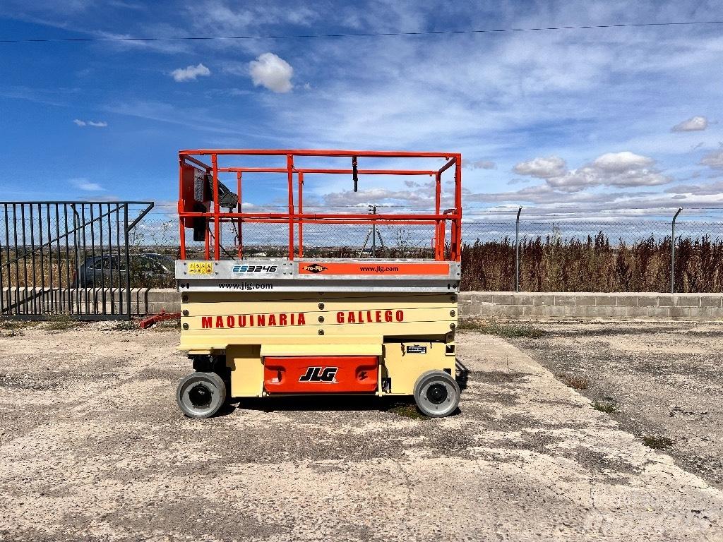 JLG 3246 ES Ножничные подъемники