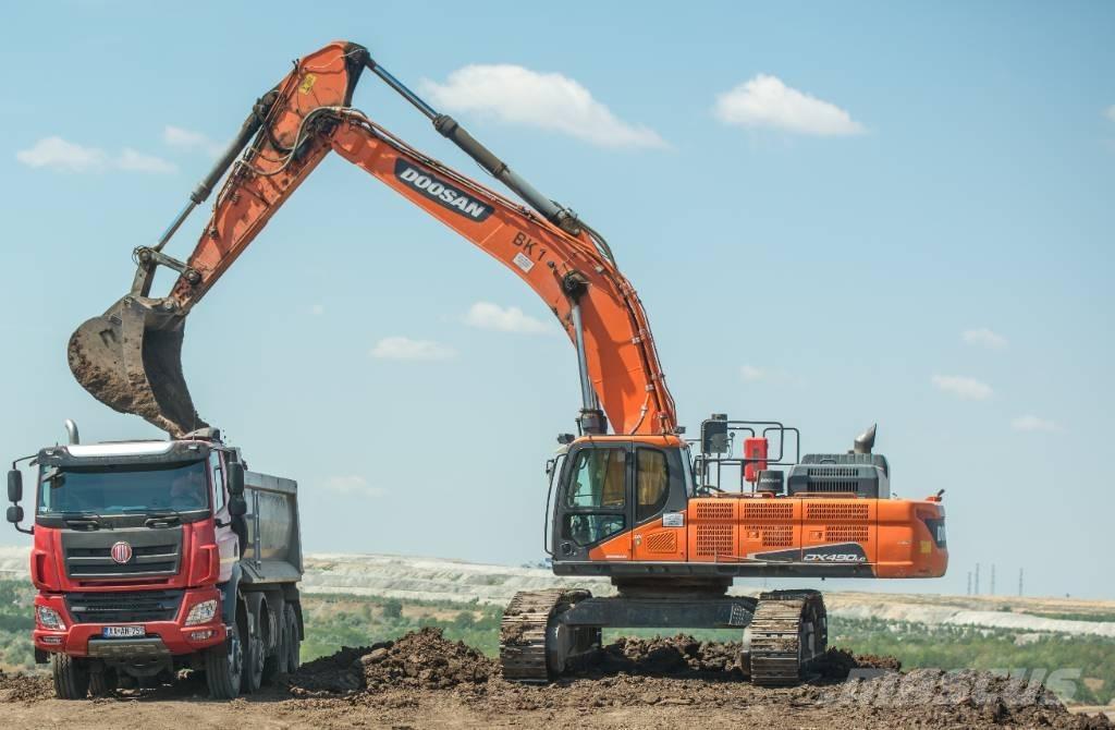 Doosan DX490LC-5 Гусеничные экскаваторы