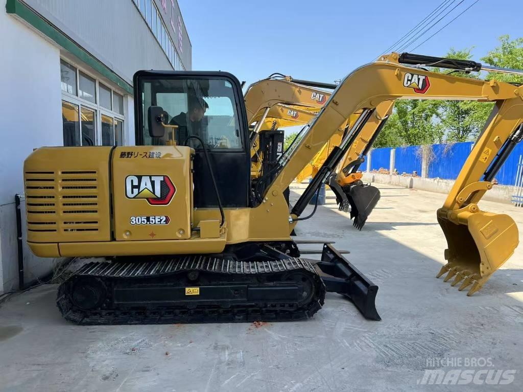 CAT 305.5 Гусеничные экскаваторы