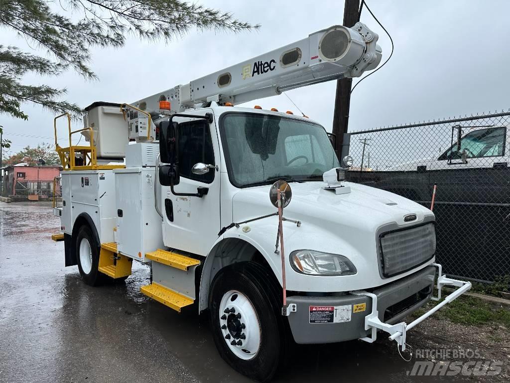 Freightliner M2 Автовышки