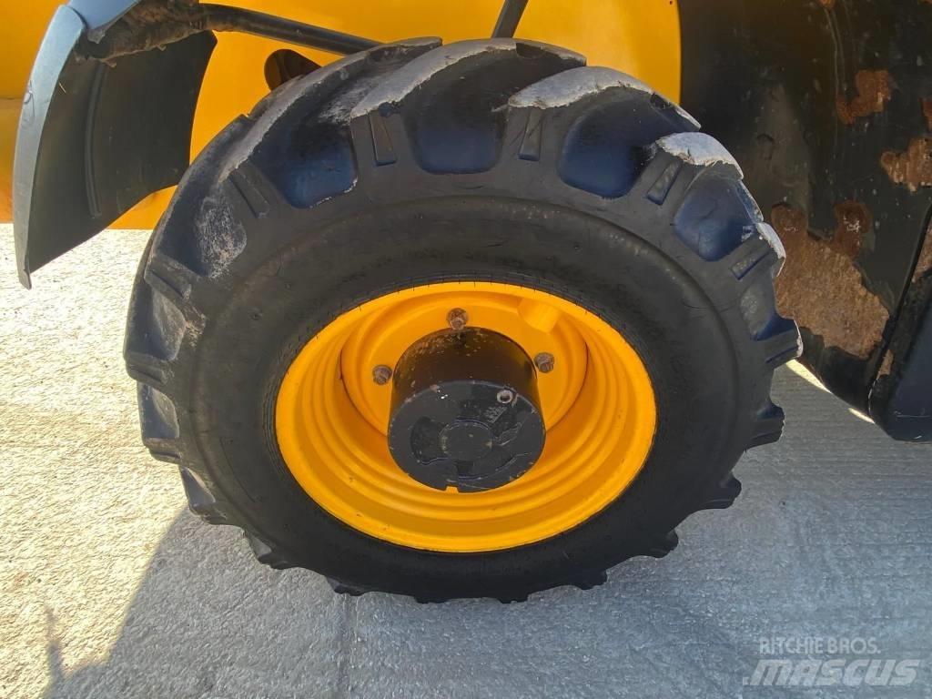 JCB 540-170 Телескопические погрузчики