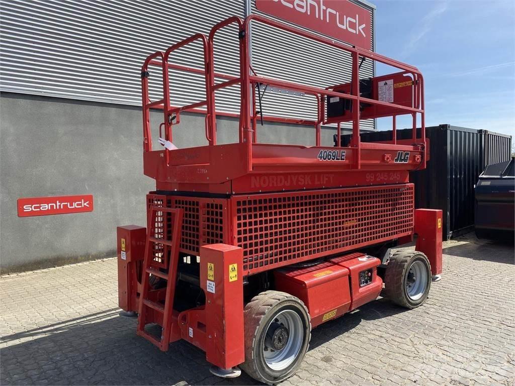 JLG 4069ERT Ножничные подъемники
