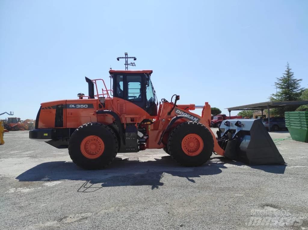 Doosan DL 350-5 Фронтальные погрузчики