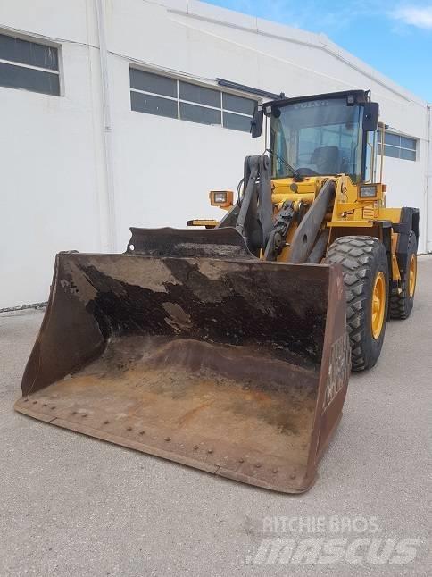 Volvo L90C Фронтальные погрузчики
