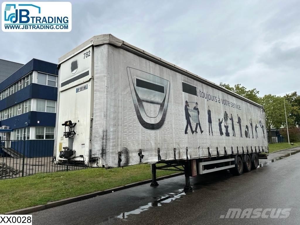 Fruehauf Tautliner Тентованные полуприцепы
