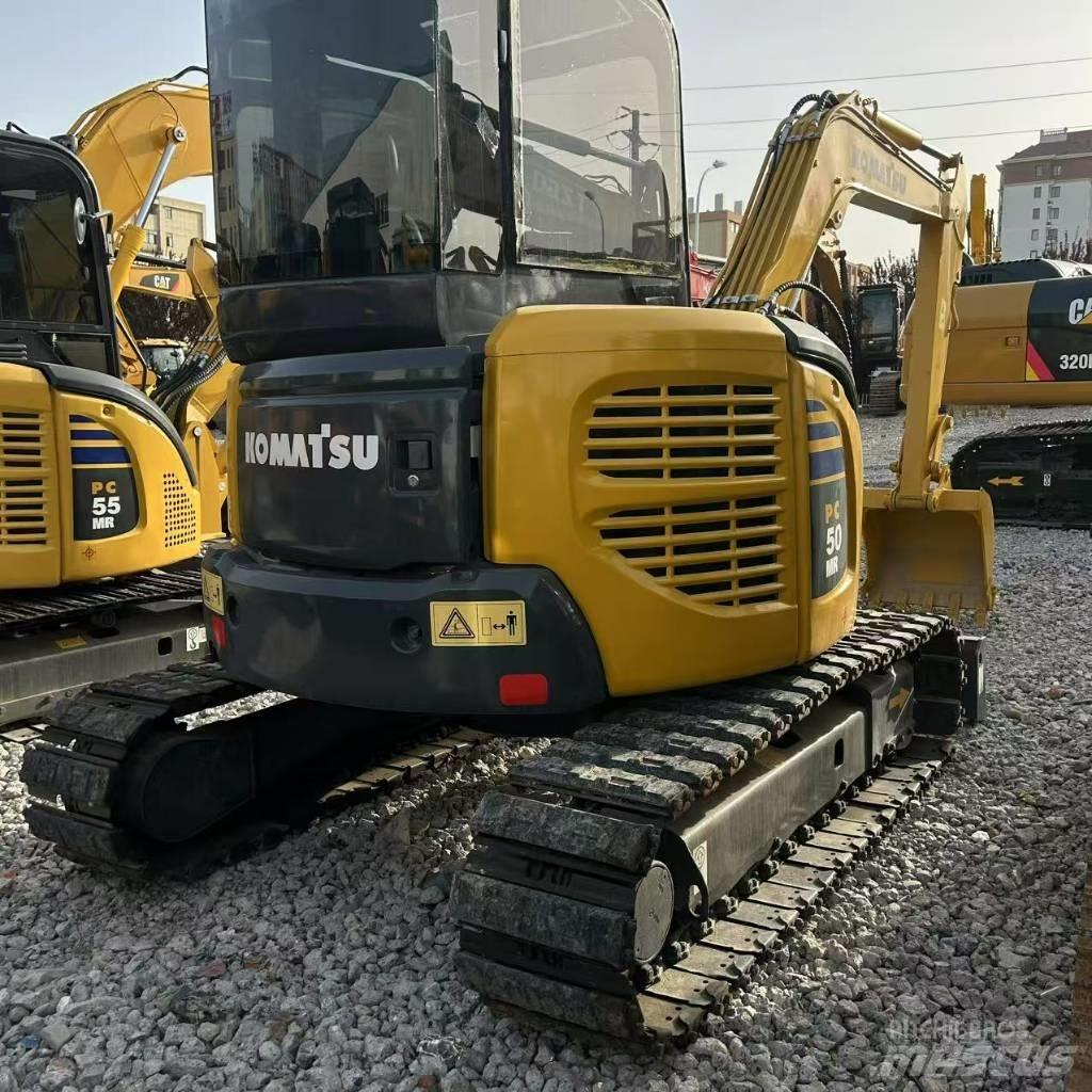 Komatsu 50-2 Гусеничные экскаваторы
