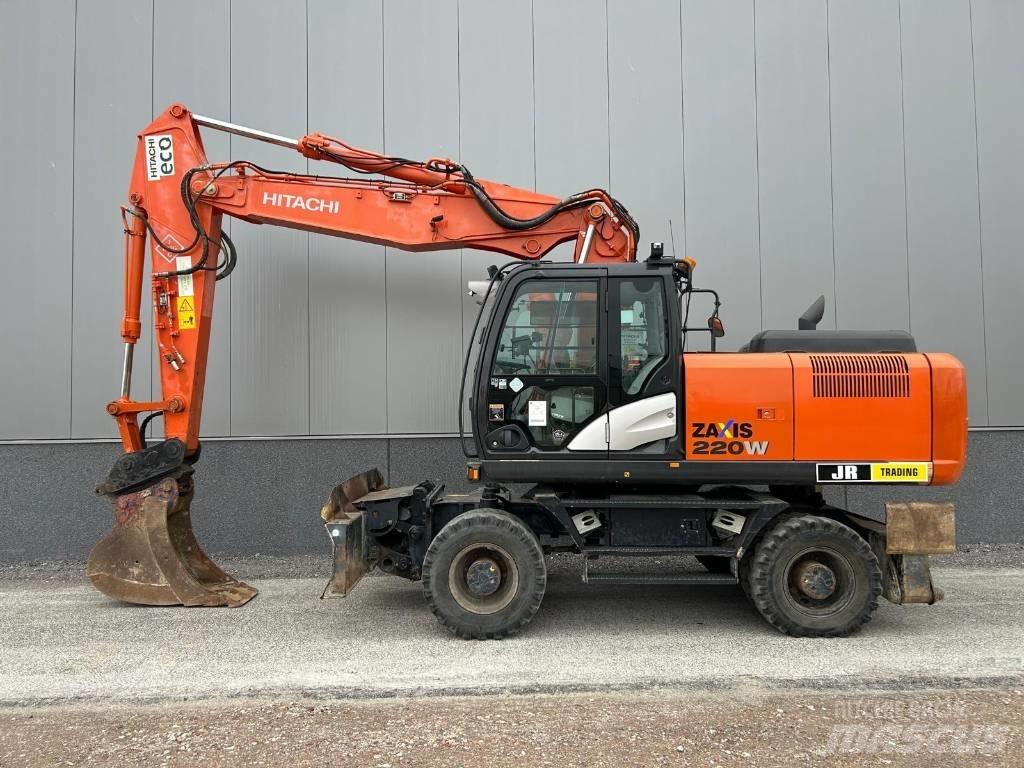 Hitachi ZX220W-5B Колёсные экскаваторы