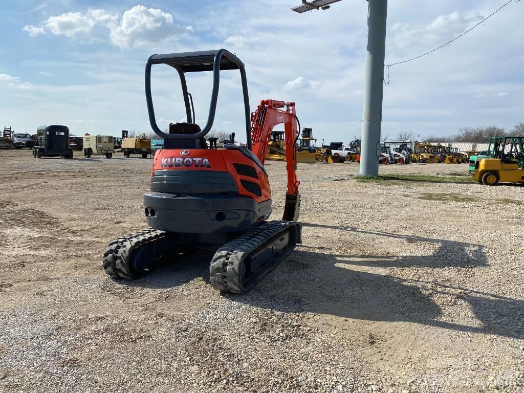 Kubota U 25 Мини-экскаваторы