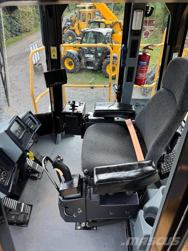 CAT 988 H Фронтальные погрузчики