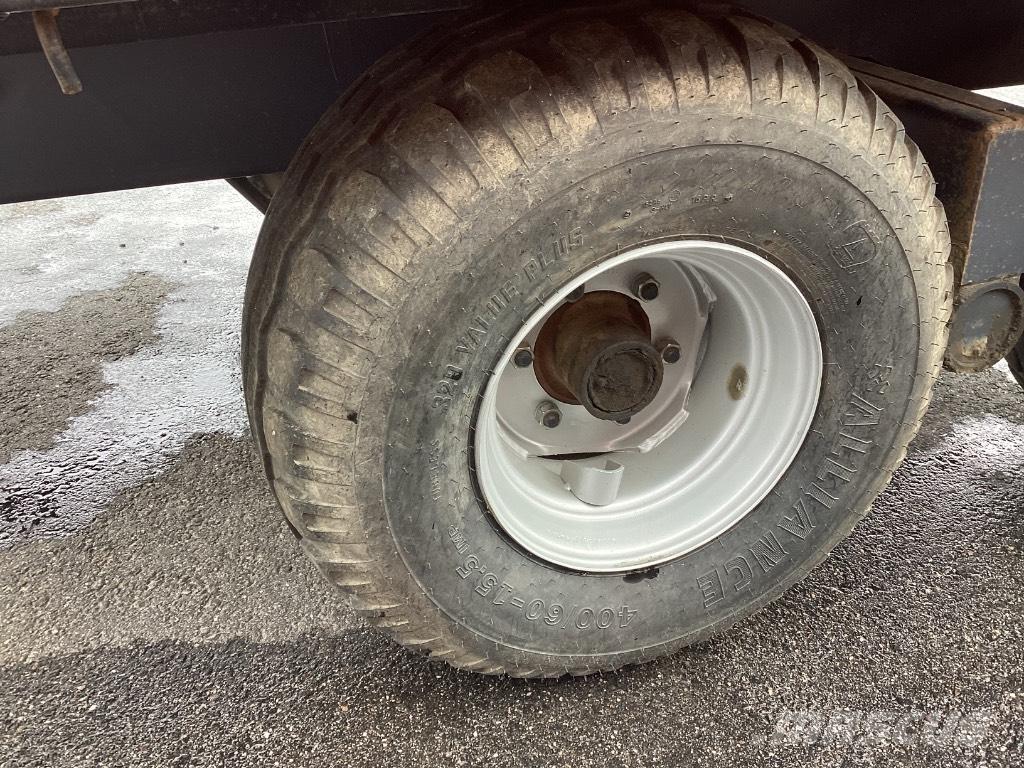 Tuhti M 120 Прицепы перегрузчики зерна