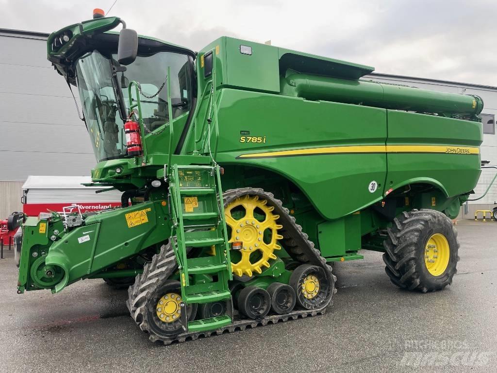 John Deere Tröska Зерноуборочные комбайны