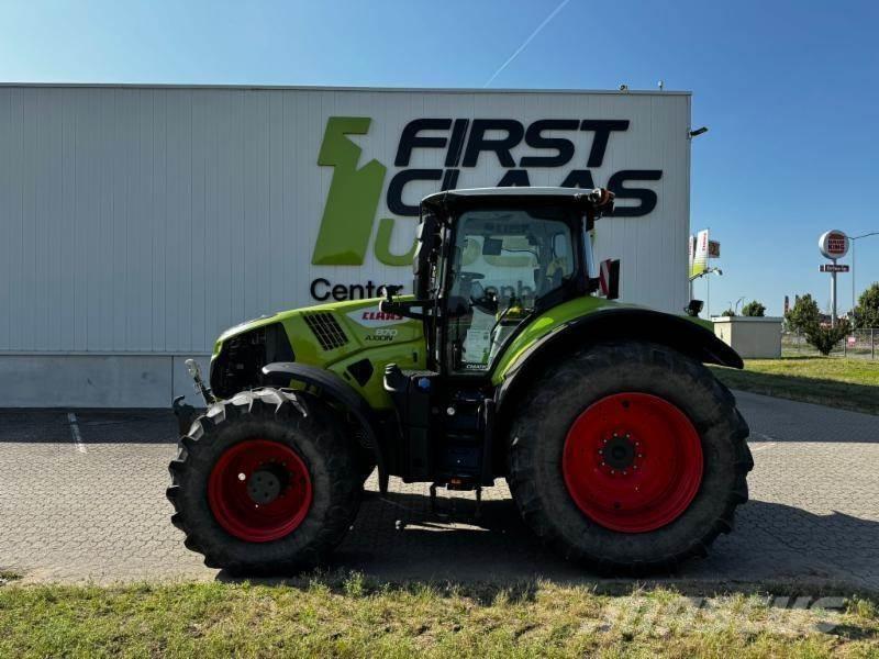 CLAAS AXION 870 Трактора