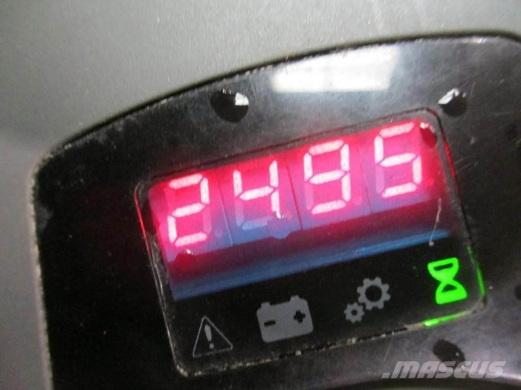 BT LPE200 Самоходные электрические тележки