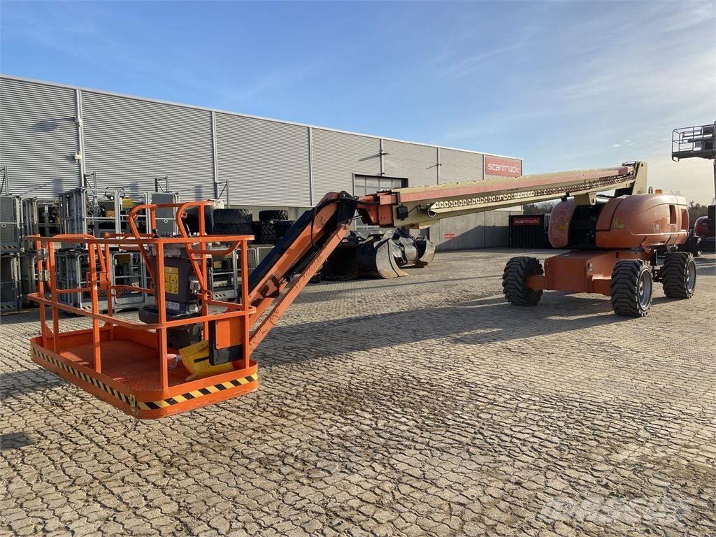 JLG 860SJ Коленчатые подъемники