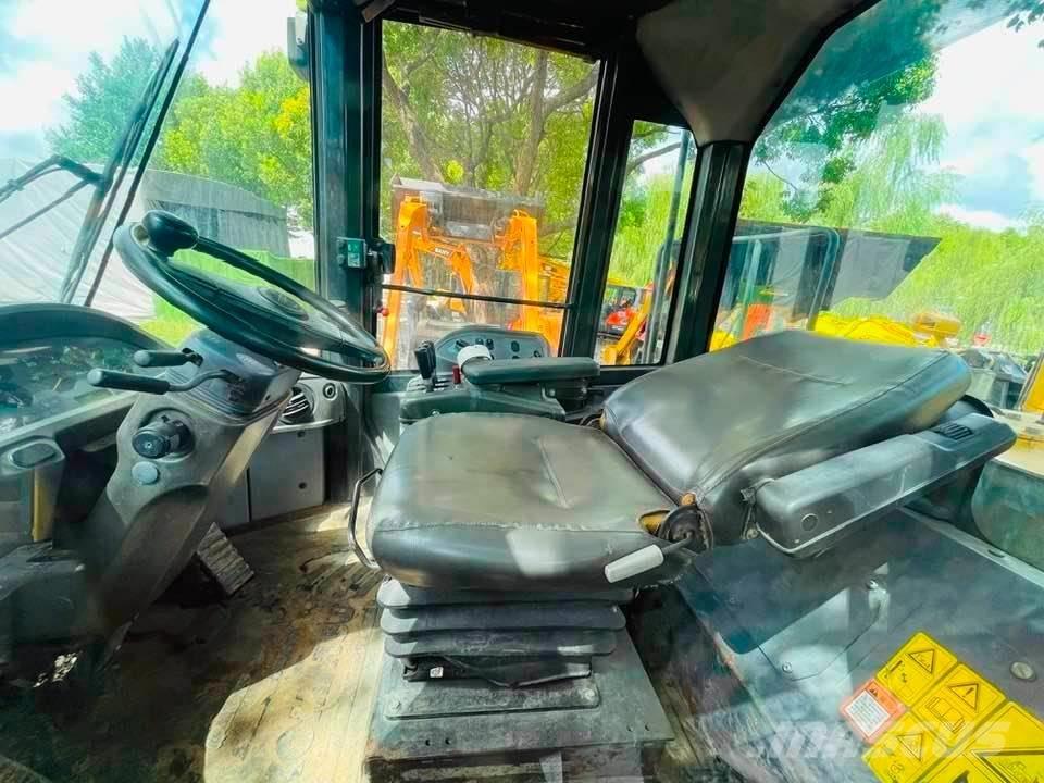 Komatsu WA380-6 Фронтальные погрузчики