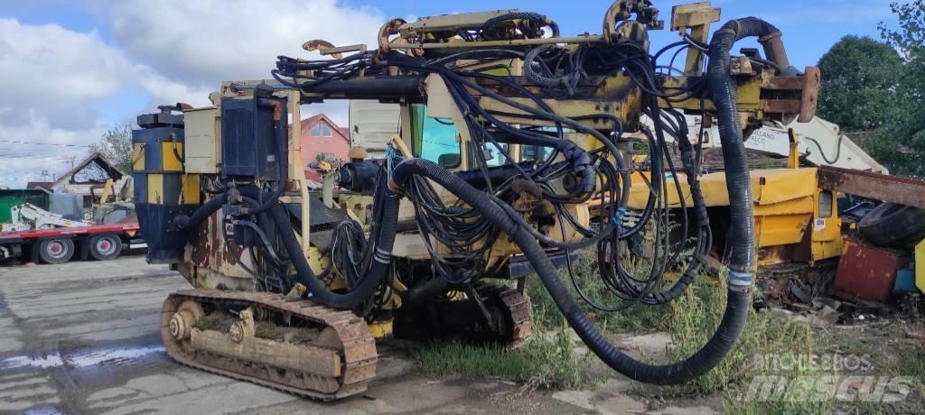 Atlas Copco ROC 812 Буровые вышки