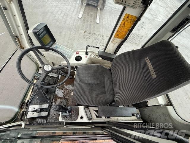 Liebherr A 924 B CAB Кабины и интерьер